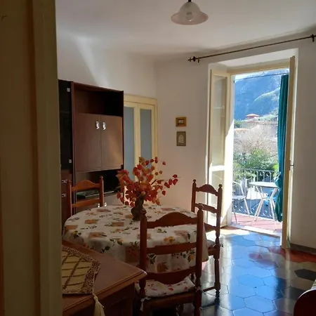 Appartamento Casa Max Onno